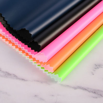 Da PU trắng cho quần áo 54/55'