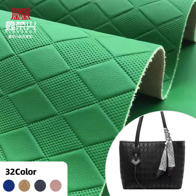 Da PVC giả da họa tiết hạt kim cương với 34 màu có sẵn, MOQ 1000 yards và năng lực sản xuất 100.000 mét