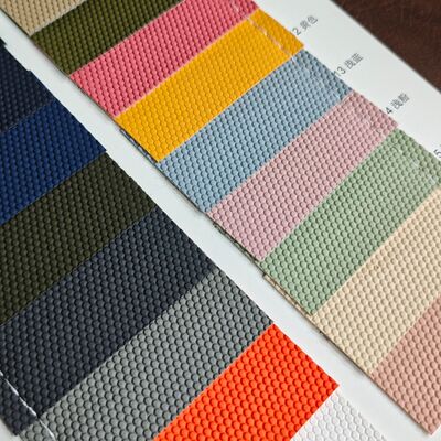 Hexagon bóng rổ nổi Texture PVC Da tổng hợp cuộn da nhân tạo cho túi đồ nội thất xe hơi